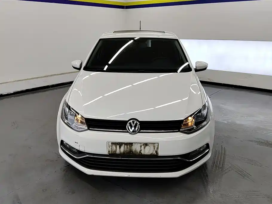 Volkswagen Polo 2018 1.5L Auto Comfort фото 2