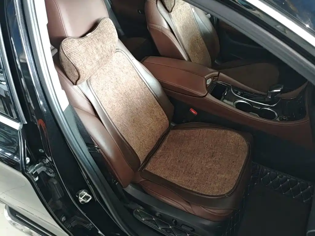 Photo 25 - Buick Envision Plus
