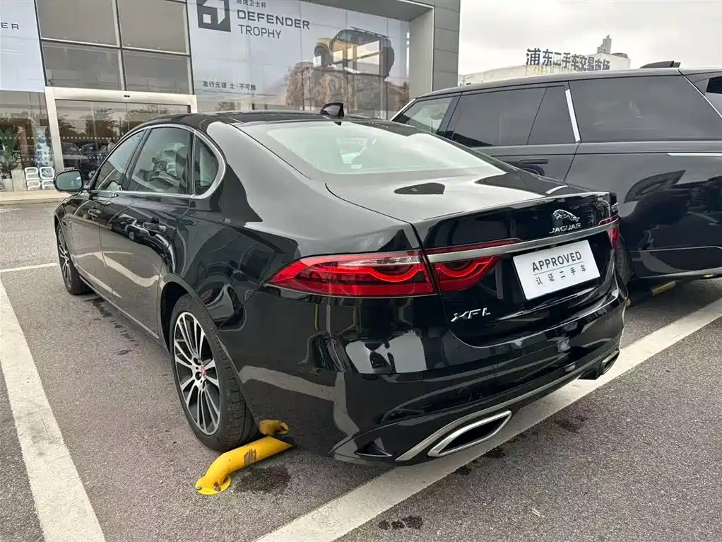 Jaguar XFL 2025 2024 2.0T P250 2WD Premium Luxury