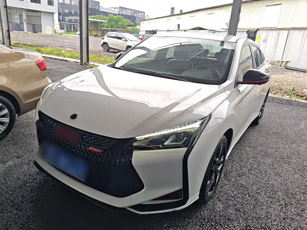Dongfeng Aeolus Yixuan 2021 230T Auto Hunting Knight Edition