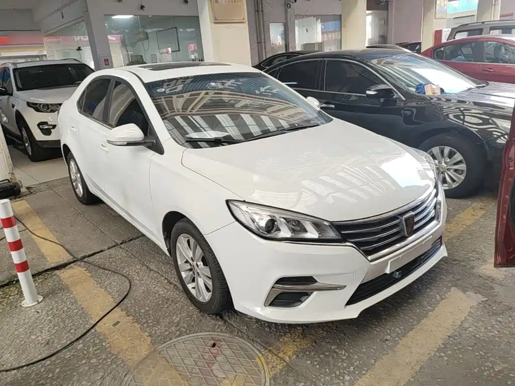Photo 4 - Roewe 360