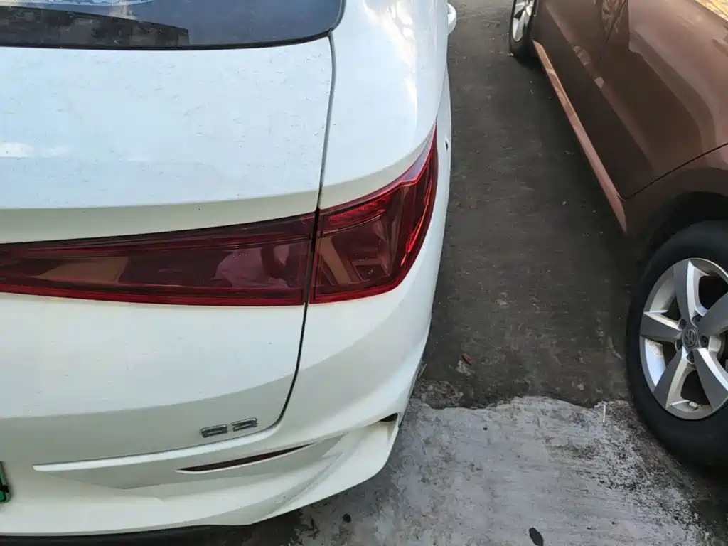 Фото 8 - BYD e2