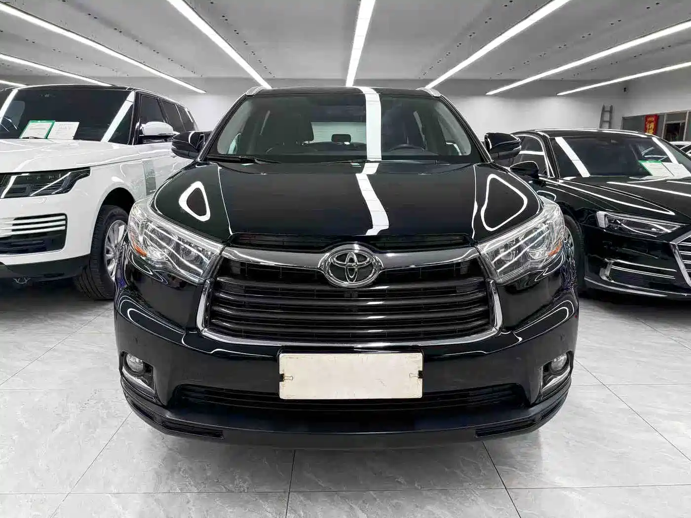 Toyota Highlander 2017 2.0T 4WD Premium 7-Seater фото 2