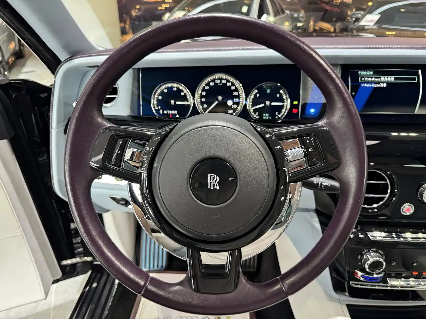 Rolls-Royce Phantom 2021 2018 6.7T Long Wheelbase Version