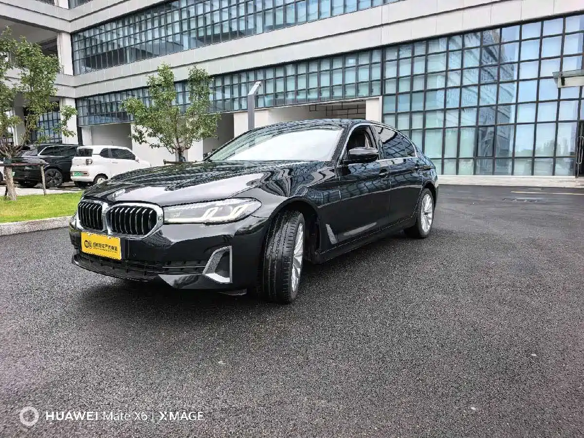 BMW 5 Series 2021 Facelift 525Li Luxury Package