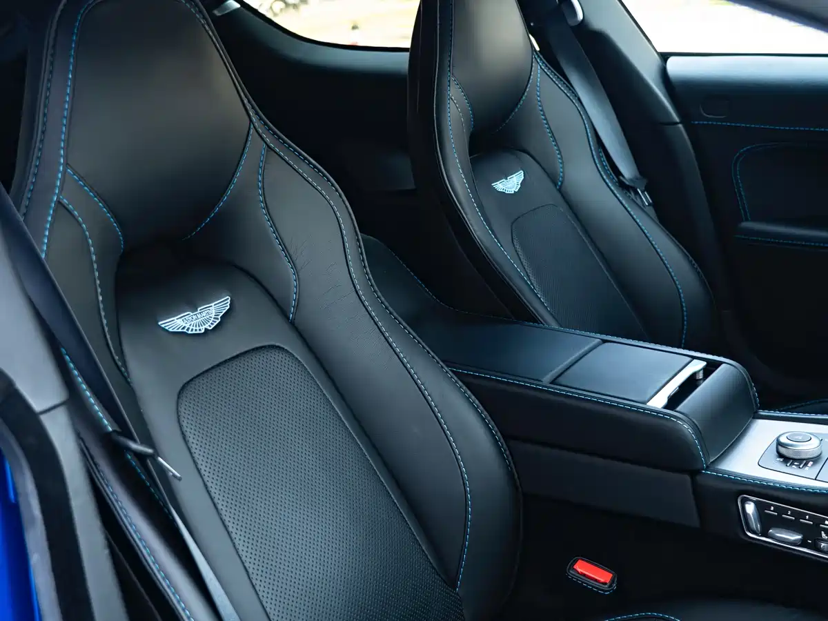 Aston Martin Rapide 2016 6.0L S фото 27