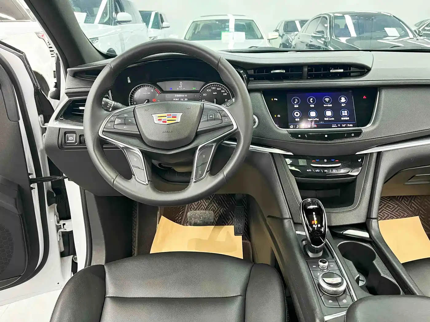 Cadillac XT5 2021 2.0T 2WD Luxury Edition фото 10