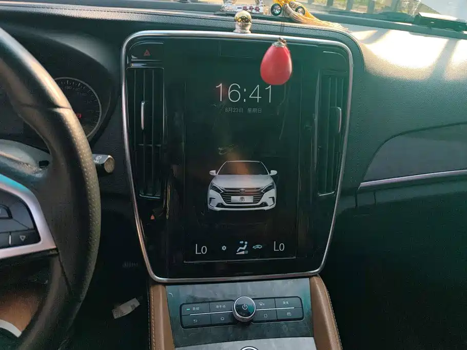 BYD Qin New Energy 2018 2018 1.5T Smart Elite