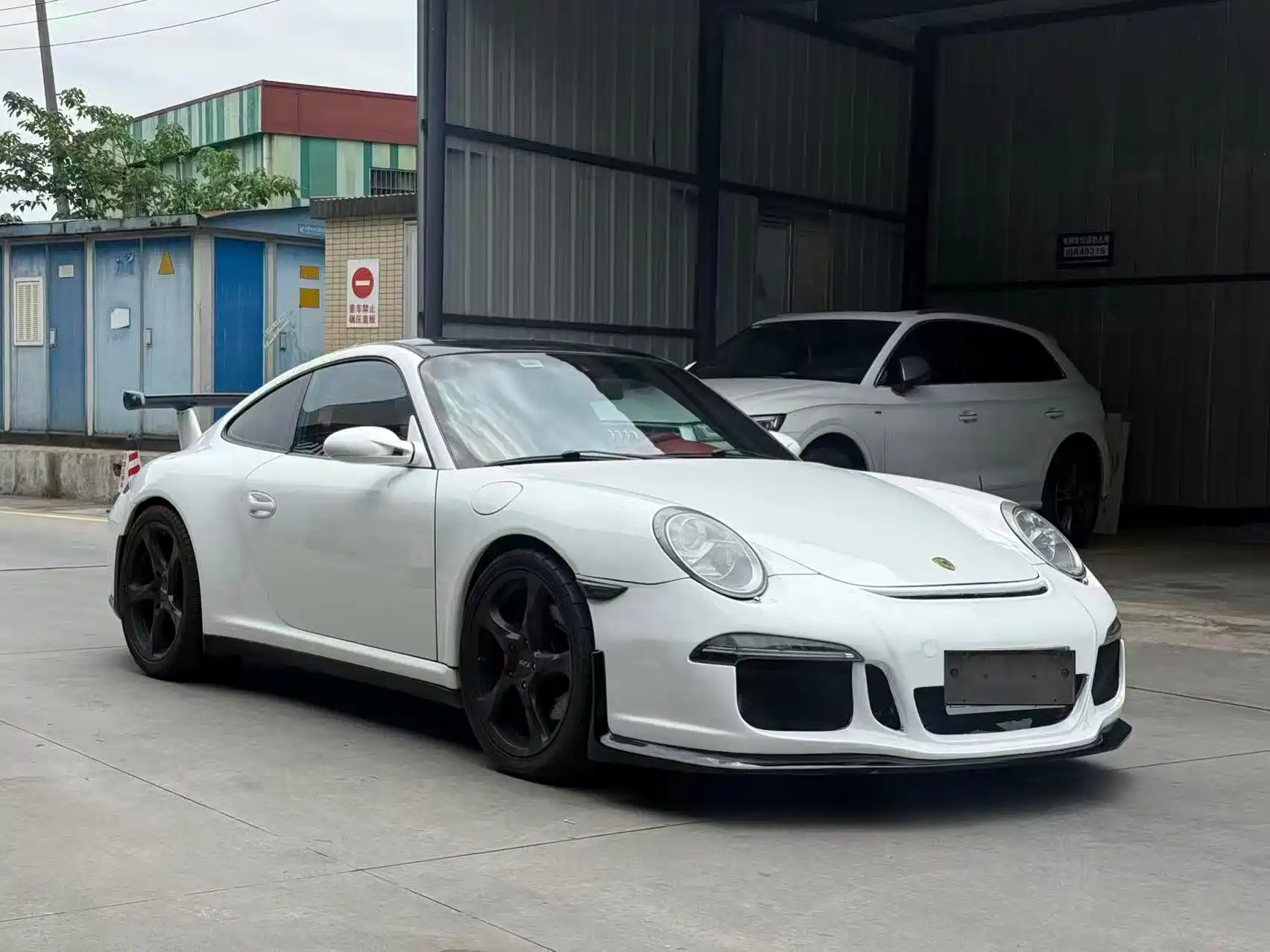 Фото 3 - Porsche 911