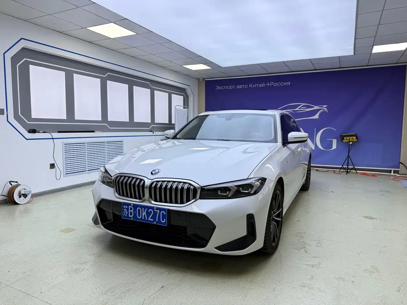 BMW 3 Series 2023 320Li M Sport Package фото 3