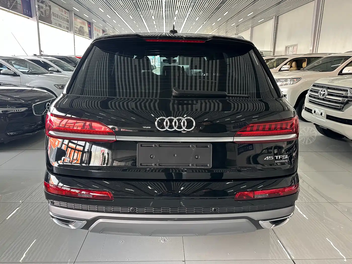 AUDI Q7