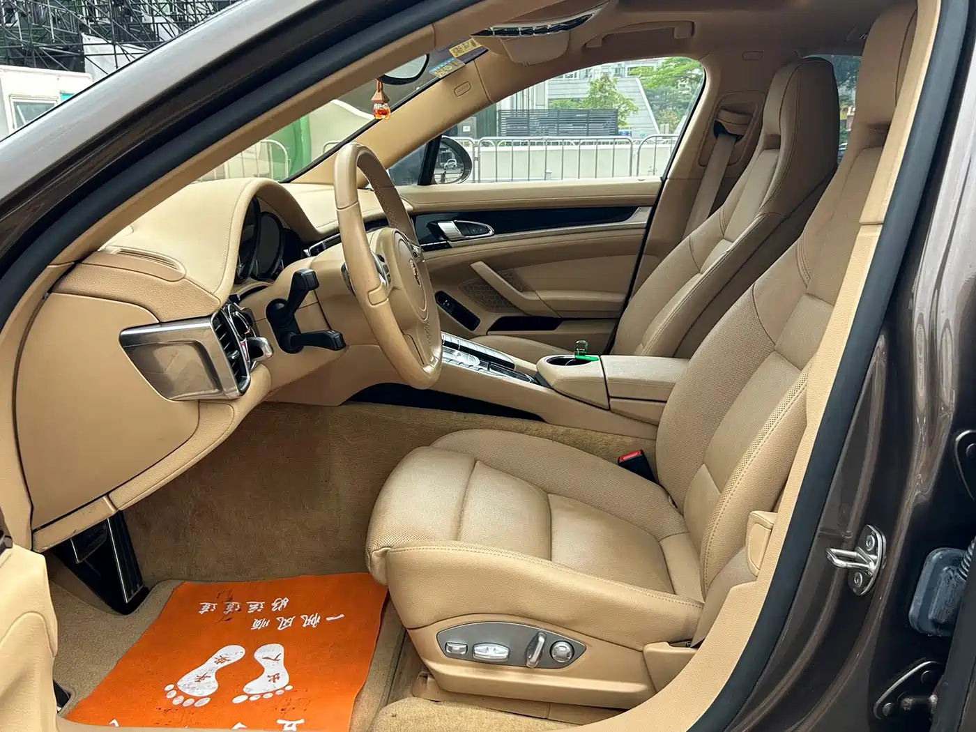Porsche Panamera 2014 Panamera 3.0T фото 4