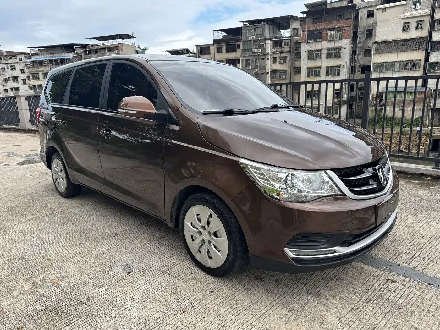 Фото 3 - Baojun 730