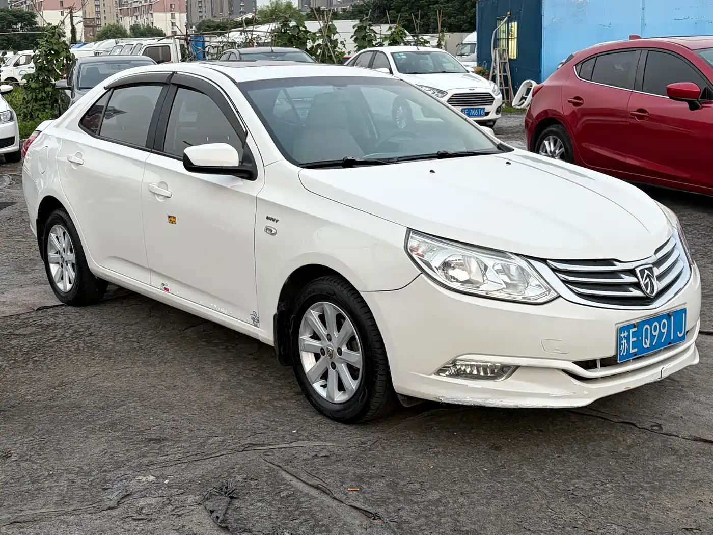 Baojun 630 2012 2012 1.5L DVVT Automatic Comfort