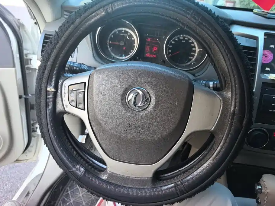 Dongfeng Aeolus Dongfeng Fengshen A60 2014 2014 1.6L Automatic Premium