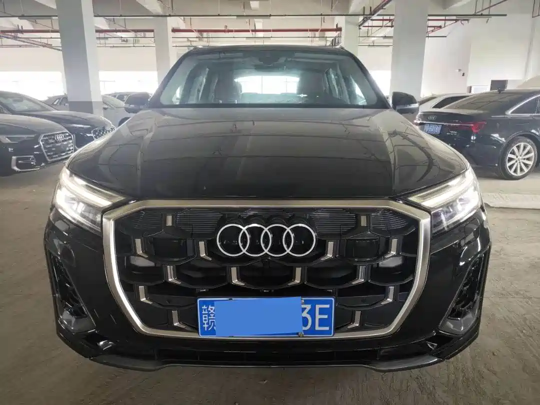 Audi Q7 2025 2025 55 TFSI quattro S line Sport