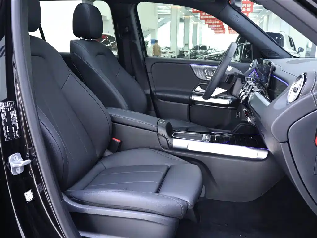Mercedes-Benz GLB 2024 Facelift GLB 220 Style фото 21