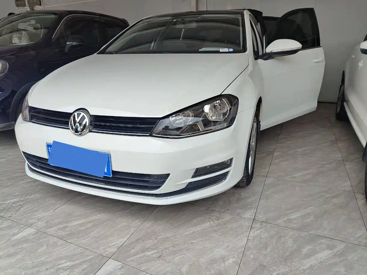 Volkswagen Golf 2015 1.4TSI Automatic Comfort фото 3