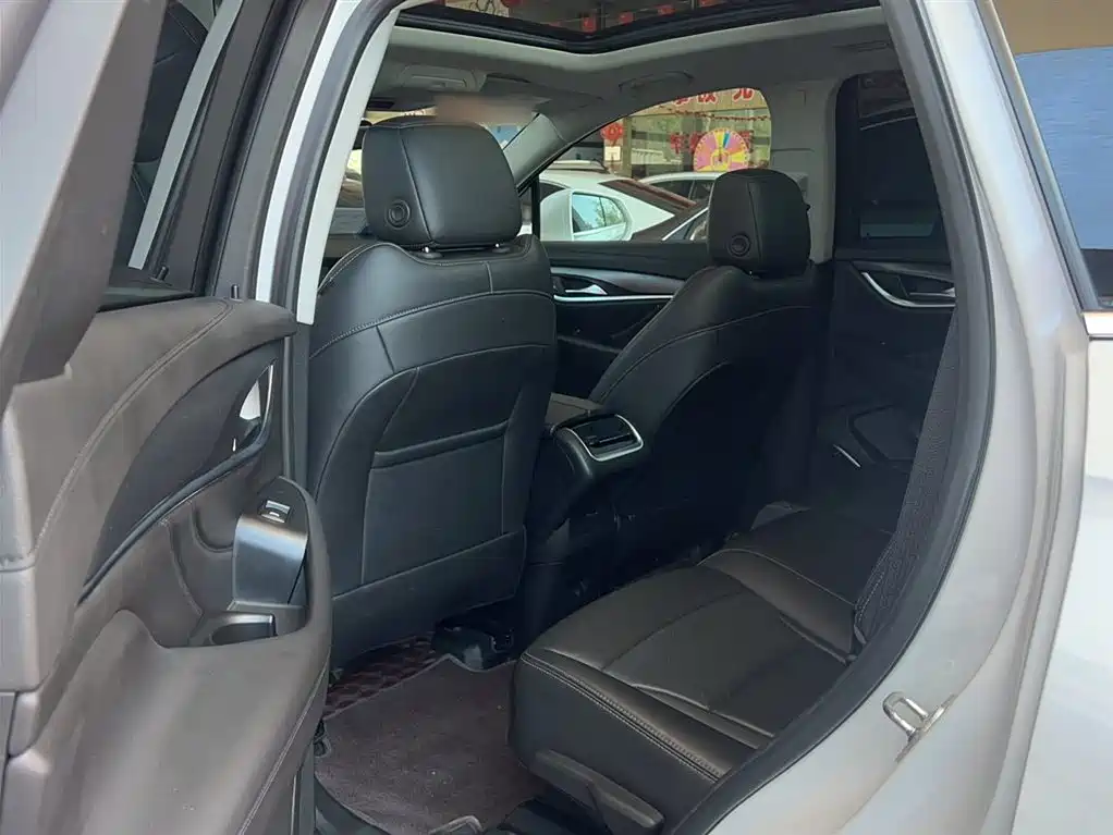 Buick Enclave 2022 652T 2WD Premium 7-Seater фото 9