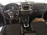 صورة 10 - Volkswagen Tiguan
