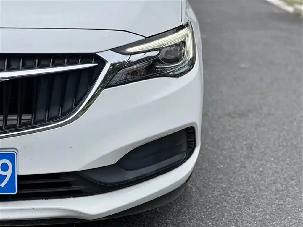 Buick GL6 2019 18T 6-seat Connected Luxury China VI фото 24