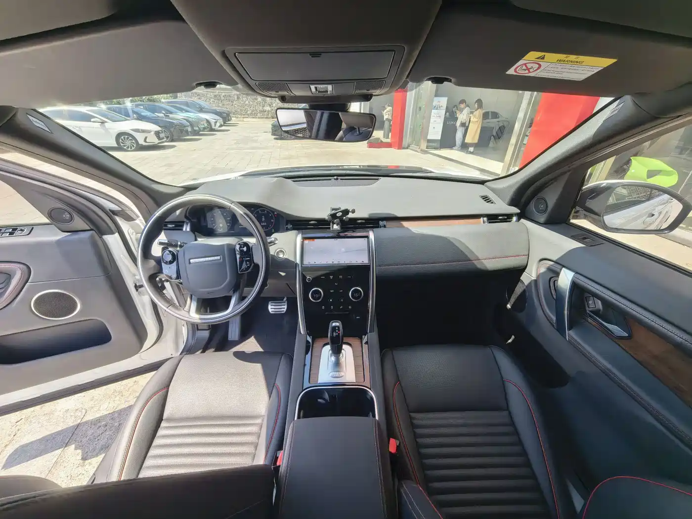 Land Rover Discovery Sport 2020 249PS R-Dynamic Performance фото 8