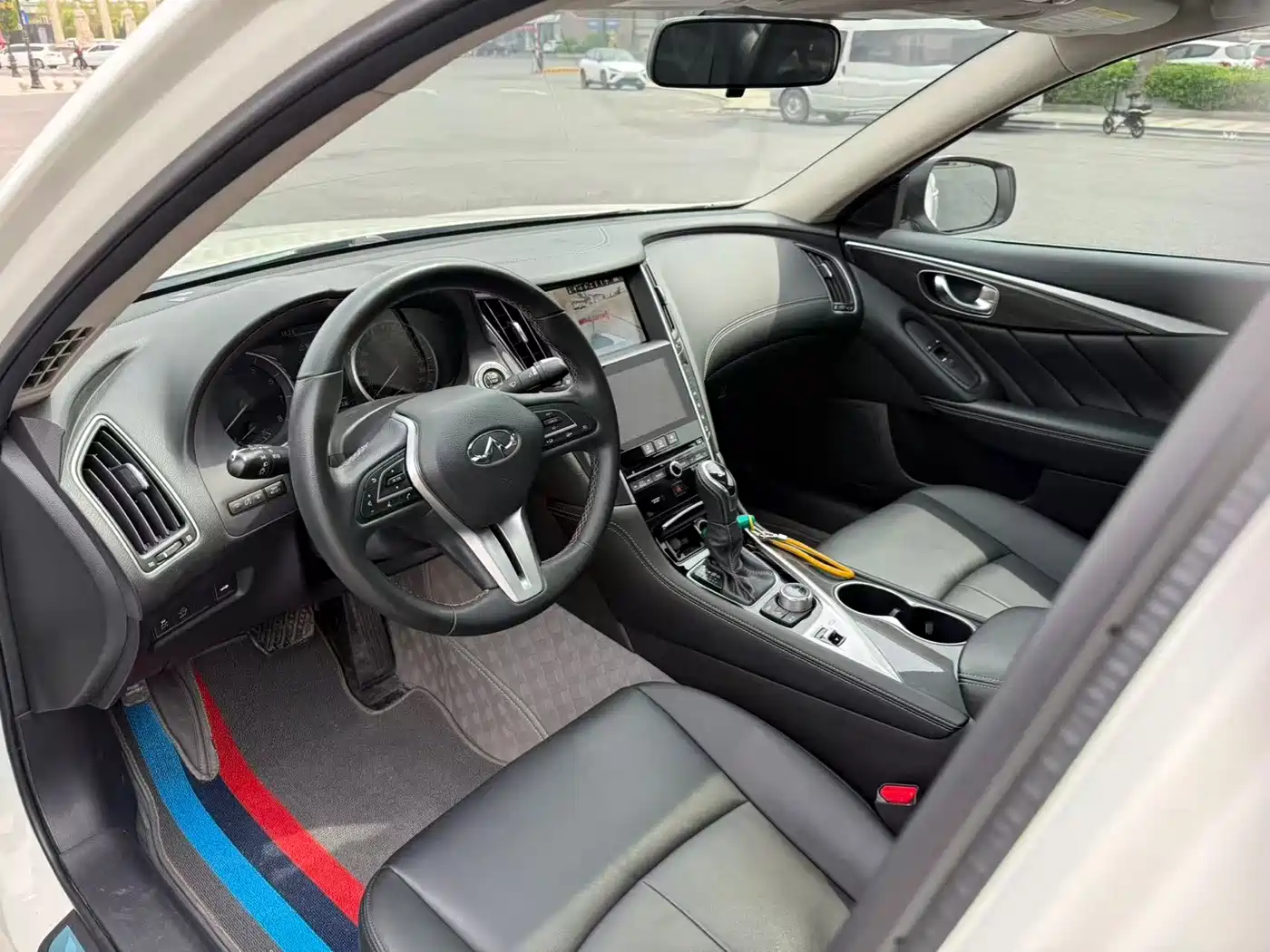 Infiniti Q50L 2021 2.0T Comfort фото 4