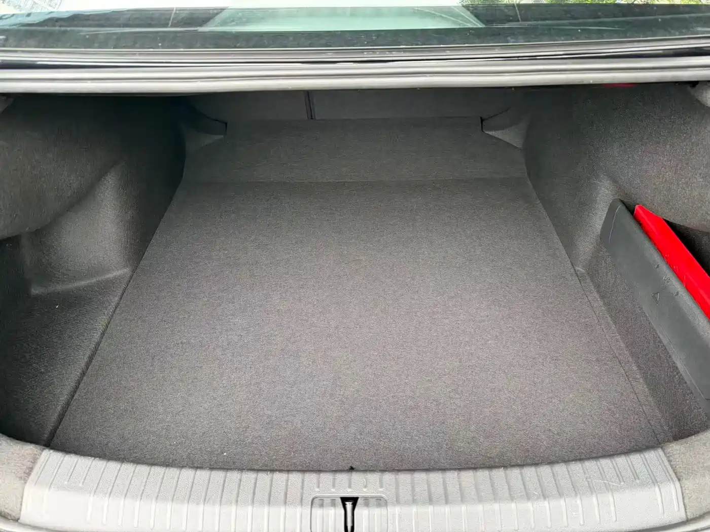 Volkswagen Passat 2024 380TSI Starlight Dragon Soaring Edition фото 15