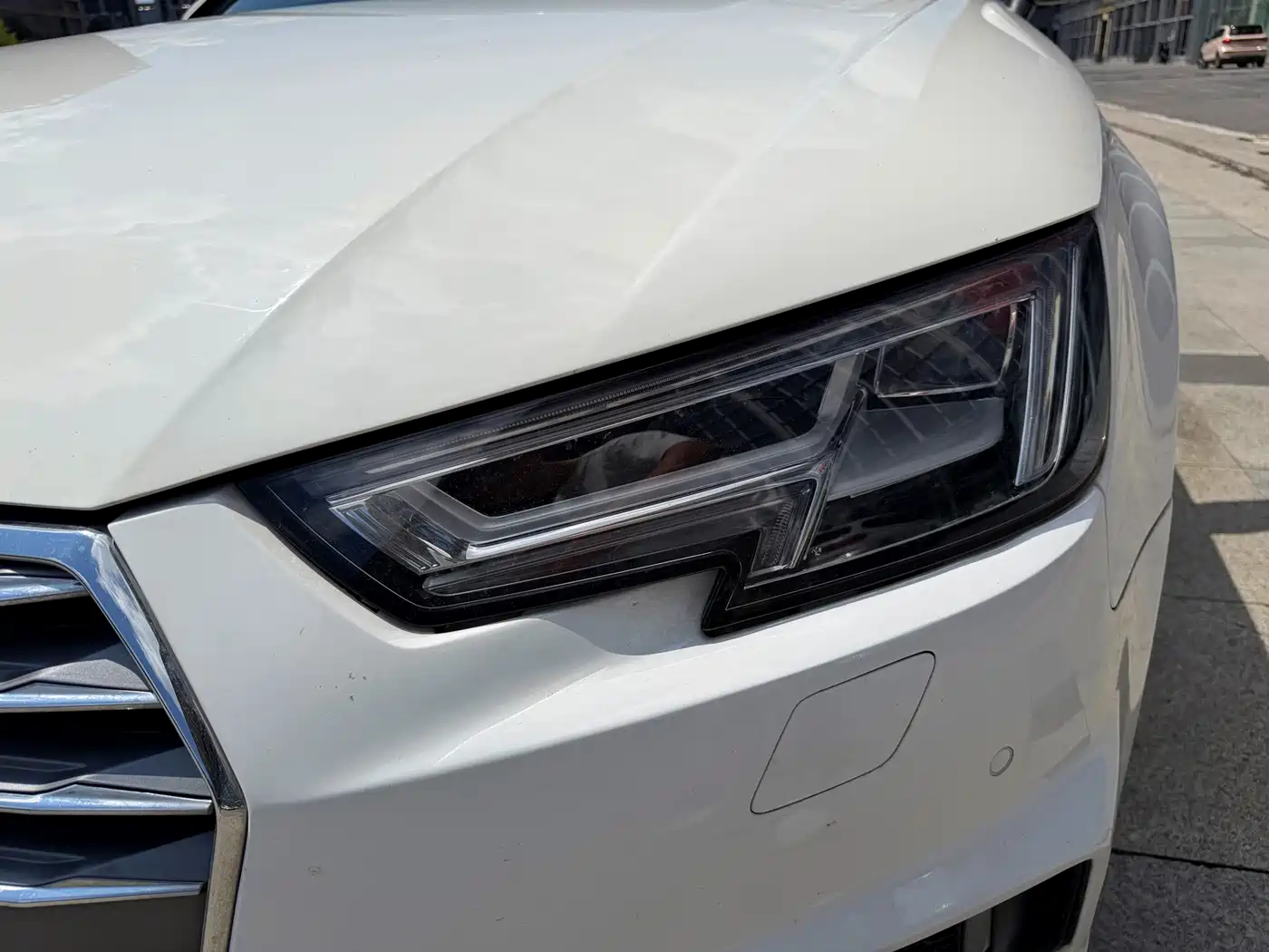 Фото 12 - Audi A4L