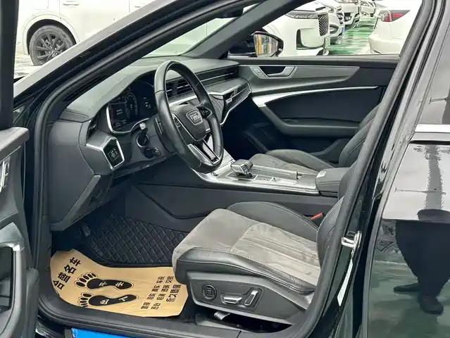 Audi A6L 2023 40 TFSI Luxury Dynamic — фото 4