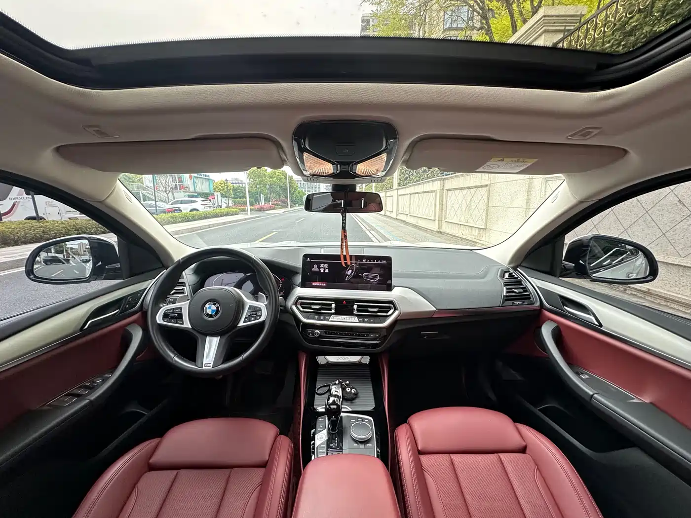 BMW X4 2022 xDrive 25i M Sport Package фото 12