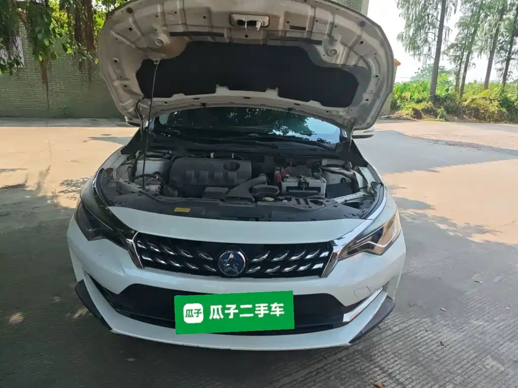 Venucia D60 2021 2020 1.6L XL CVT Delight Edition