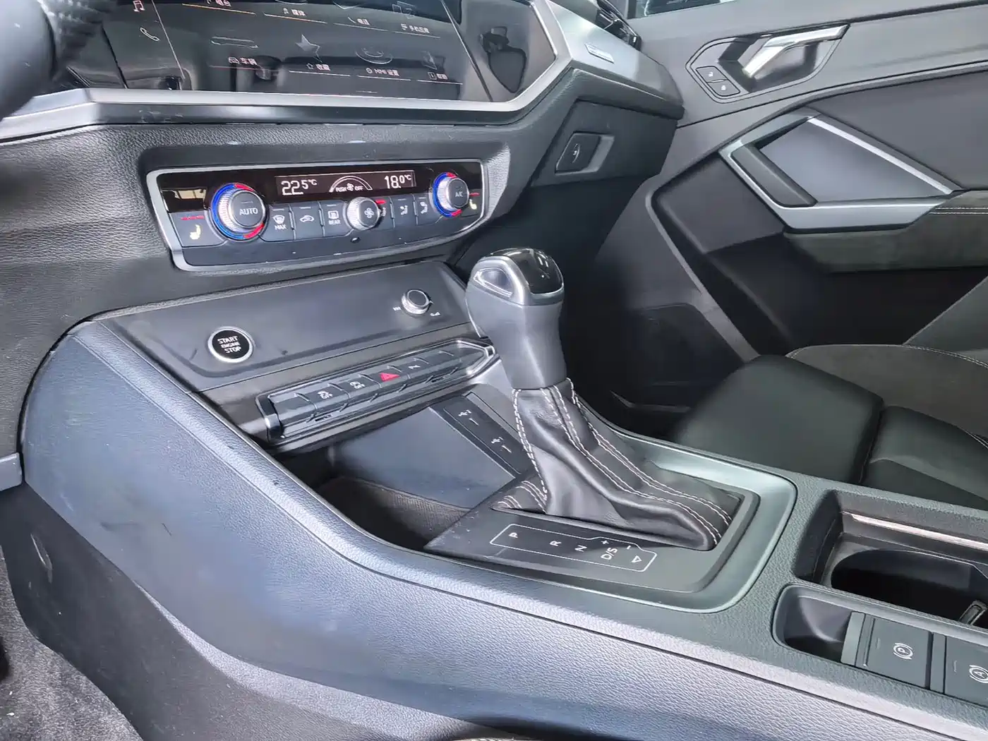 Audi Q3 Sportback 2022 35 TFSI Progressive фото 17