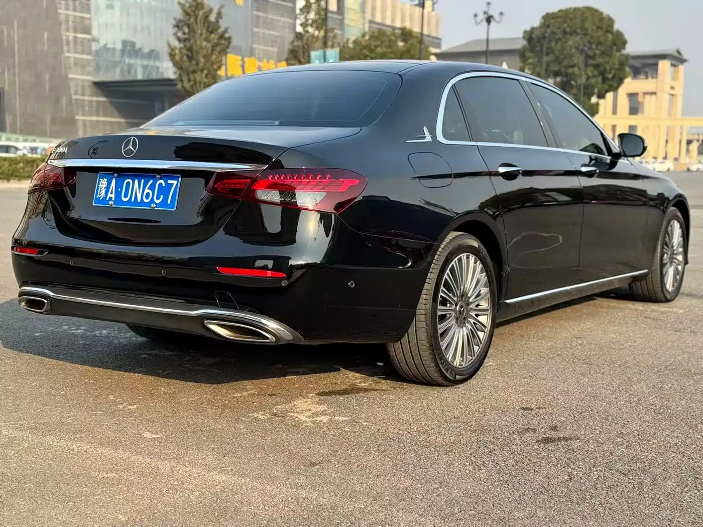  E CLASS