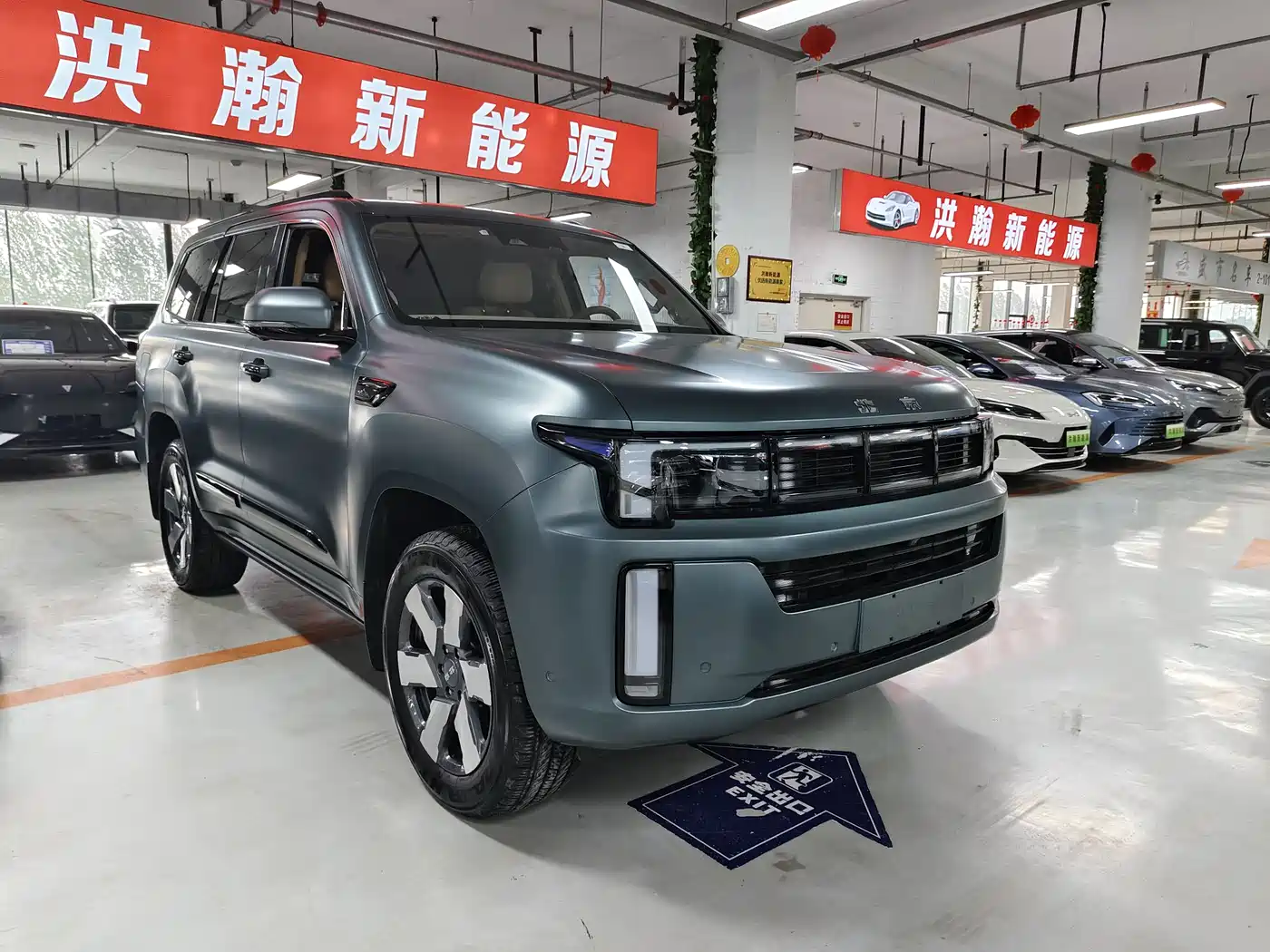 BAIC ORV Beijing Off-Road BJ60 Leiting 2024 Magic Core E-Drive Advanced 5-seater фото 3