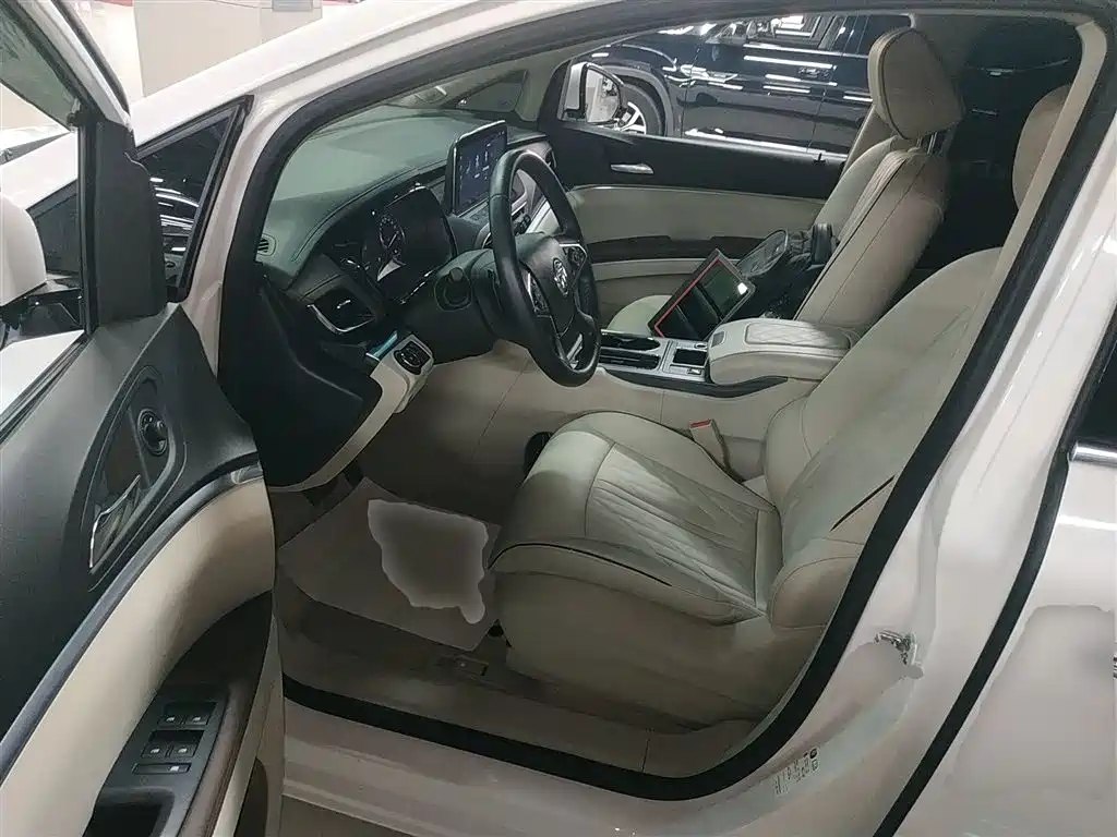 Buick GL8 2022 Land Business Class 652T Luxury фото 12