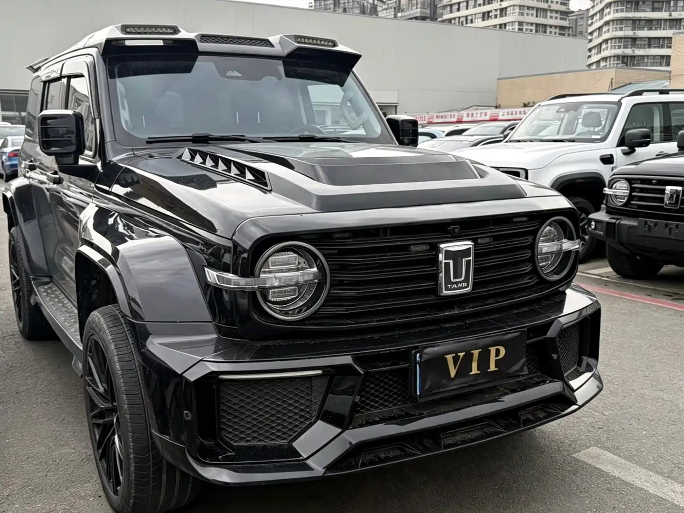 Tank 300 2023 Off-Road Edition 2.0T Challenger фото 3