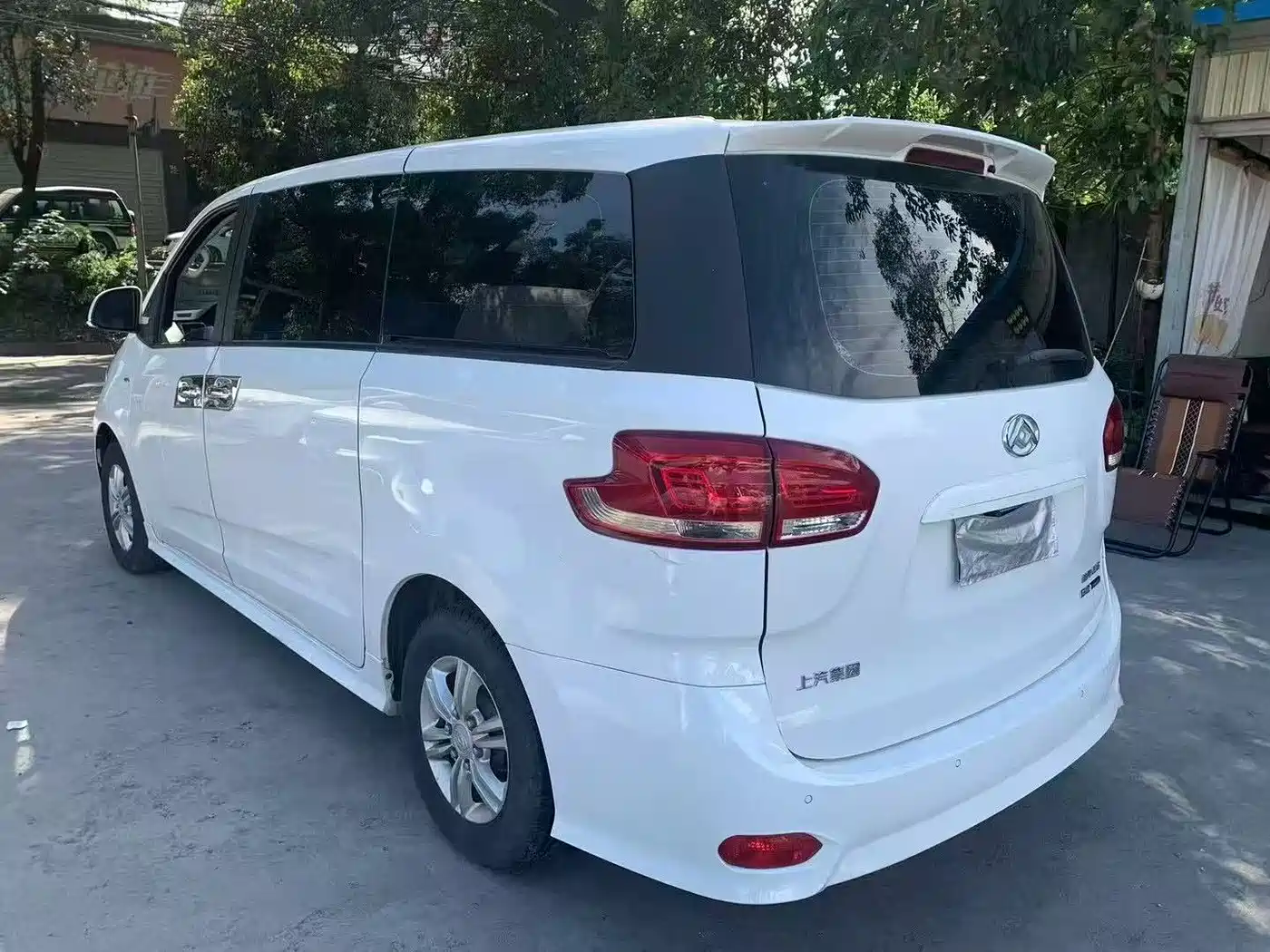 SAIC Maxus Maxus G10 2022 2.0T Auto Elite Edition Petrol 7-Seater фото 9