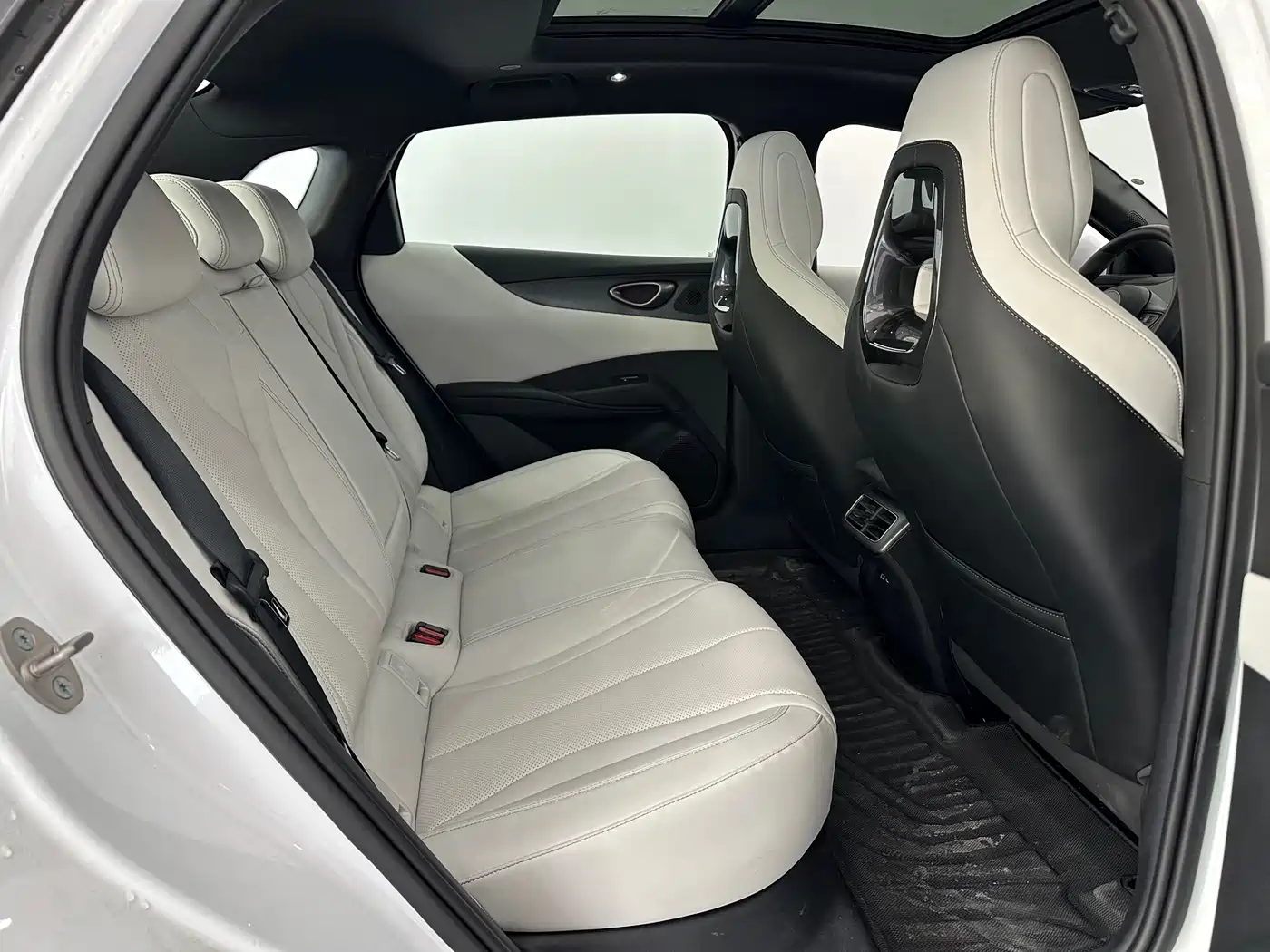 BYD SEAL 06 NEW ENERGY