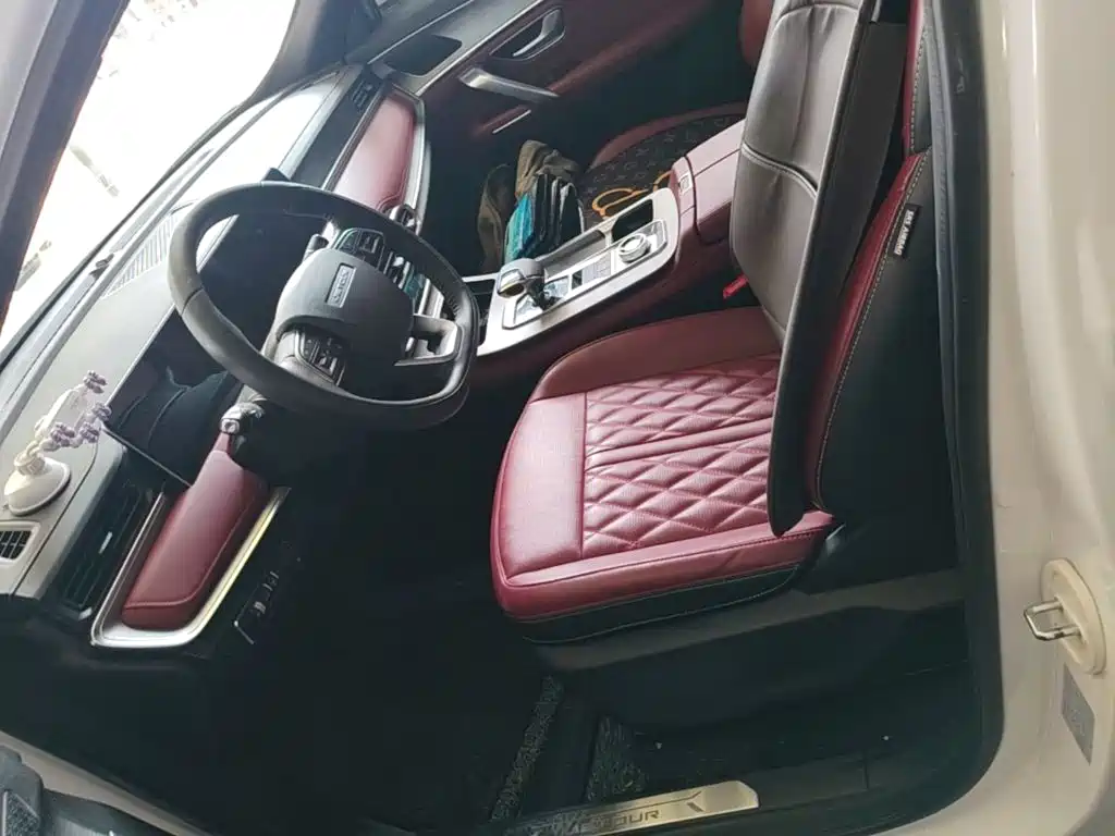 Jetour X70 PLUS 2025 2024 Champion Edition 1.5T DCT Champion MAX 7-Seater