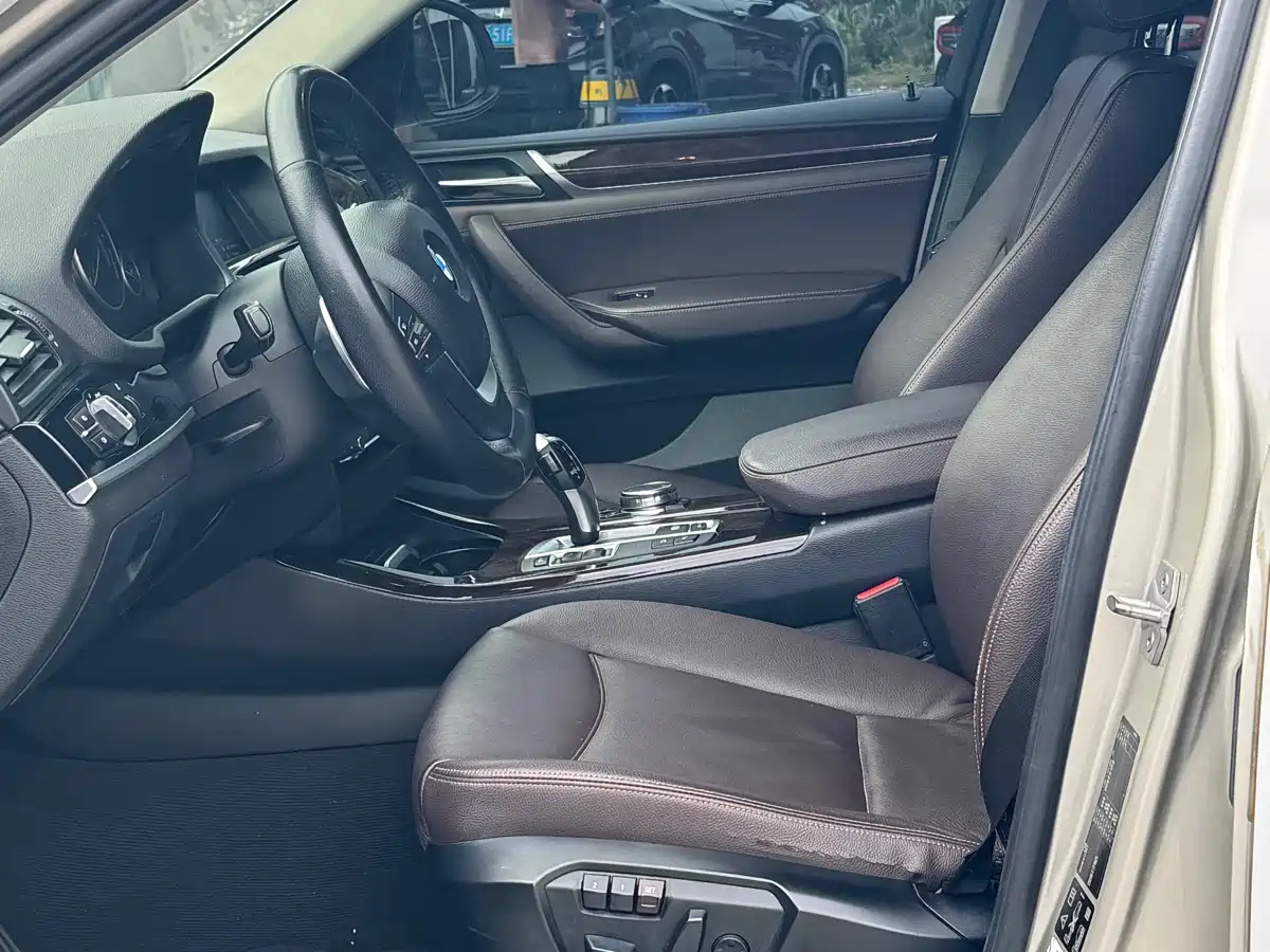 BMW X4 2014 xDrive20i X Design Package фото 11