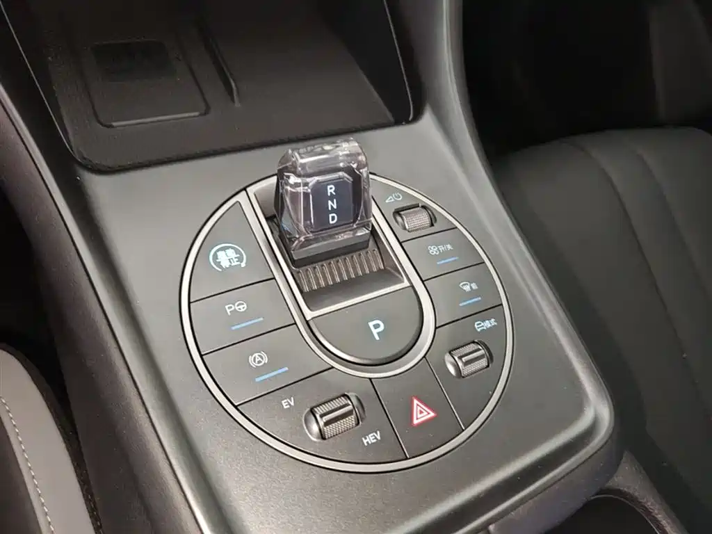 BYD Seal 05 DM-i 2025 DM-i Smart Drive Edition 115KM Flagship фото 14