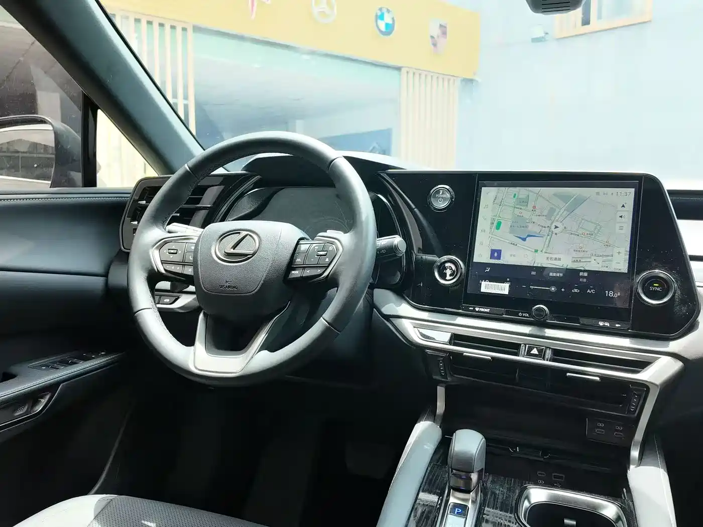 Lexus RX 2023 350h 2WD Joy Edition фото 6
