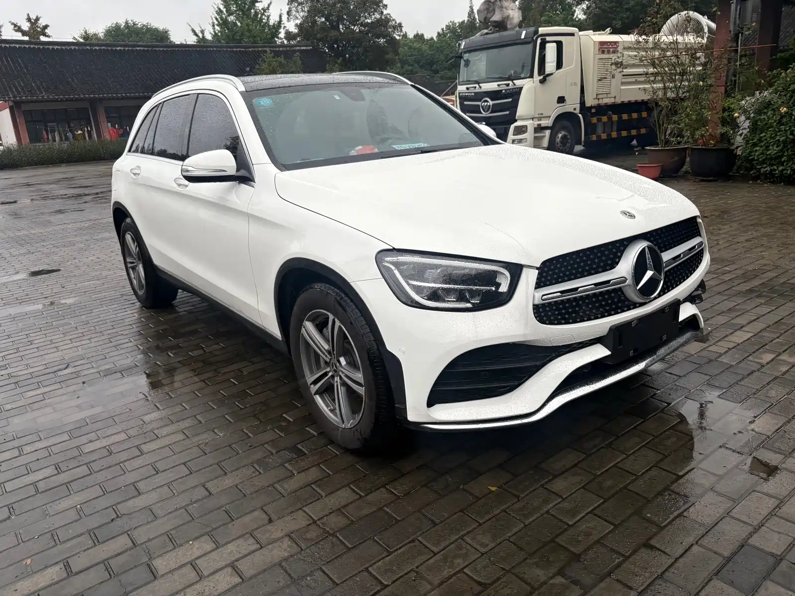Фото 3 - Mercedes-Benz GLC