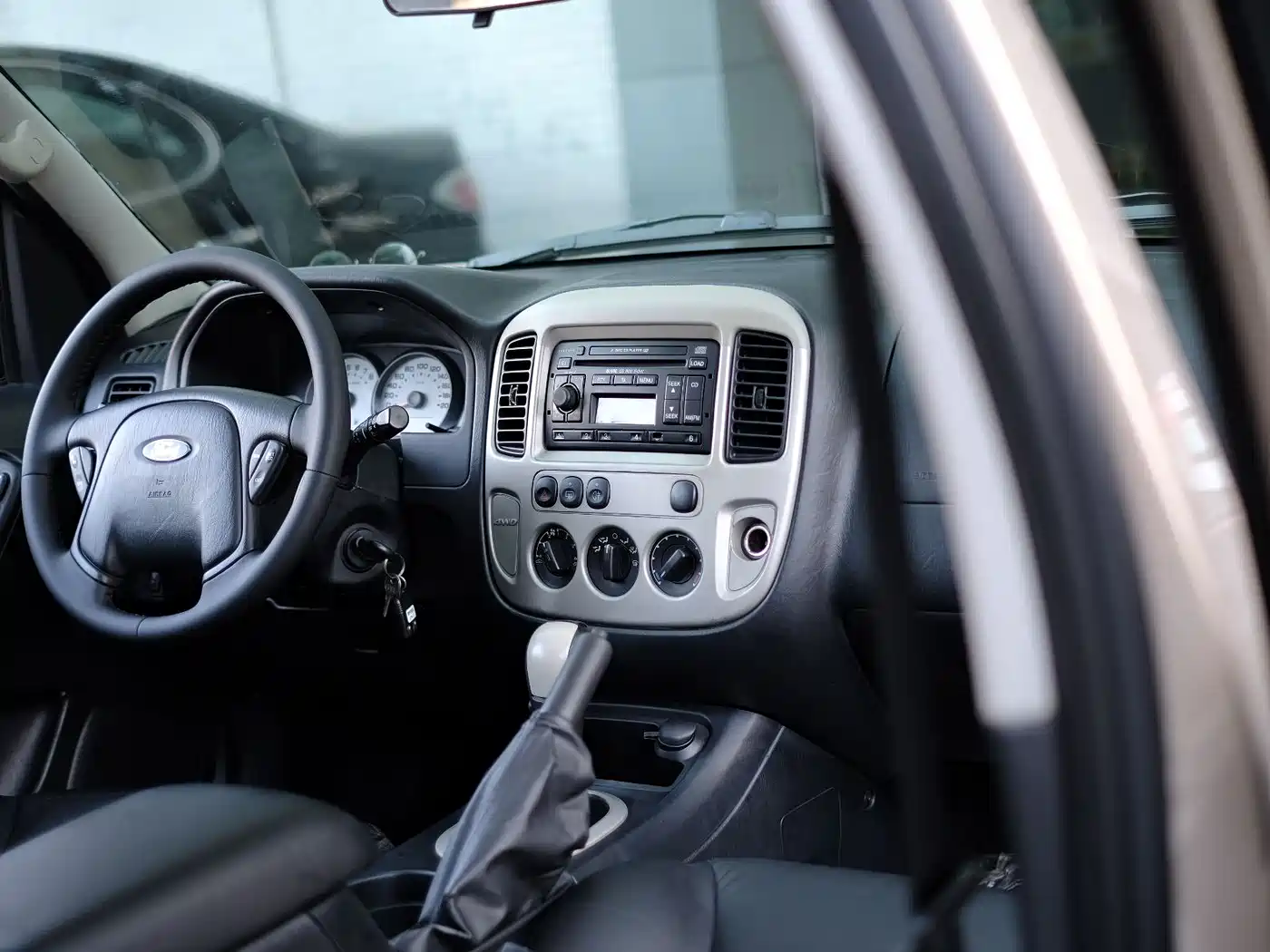 Ford Escape (Import) 2007 2005 3.0 AT