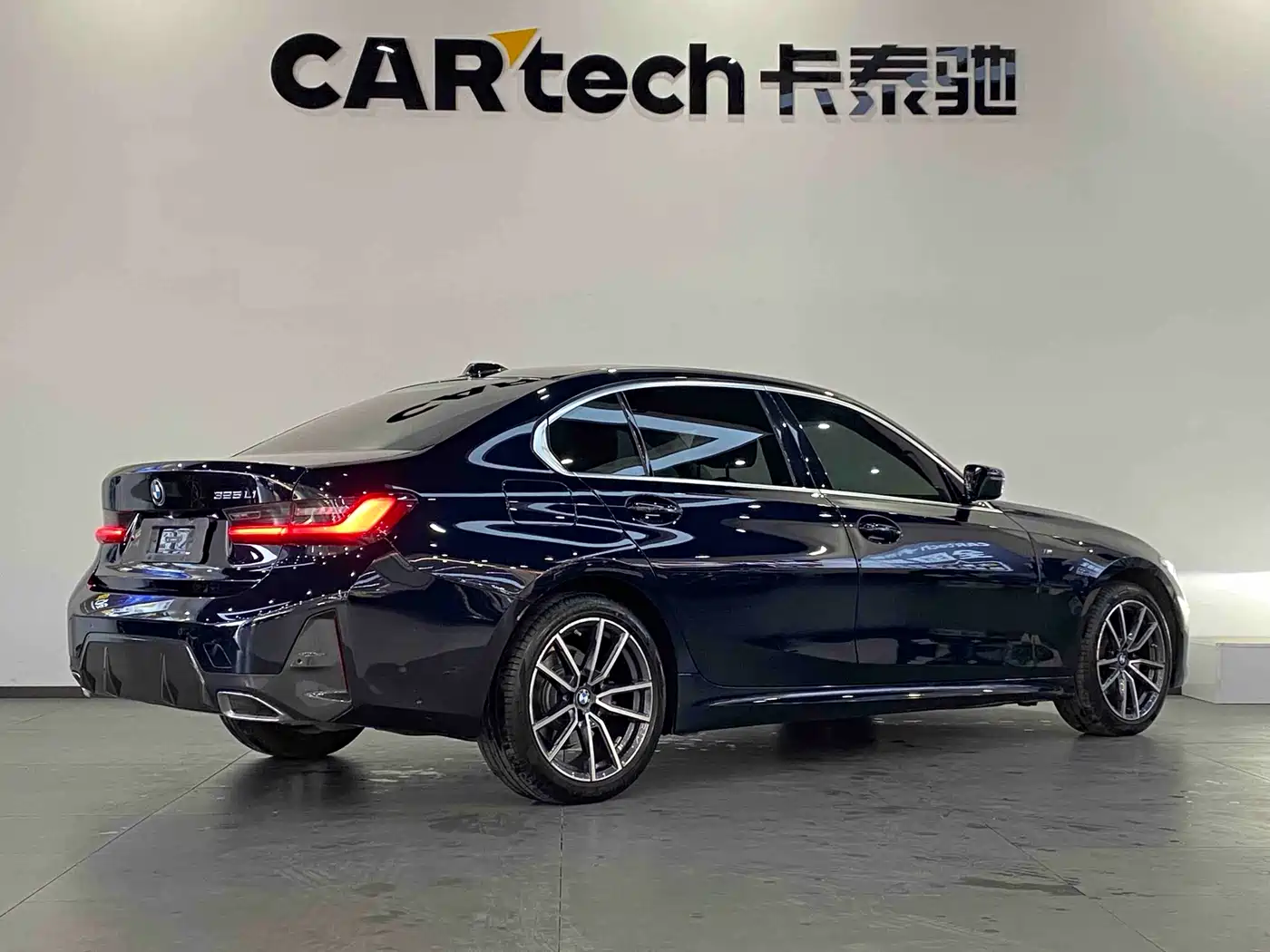 BMW 3 Series 2024 325Li M Sport Package фото 31