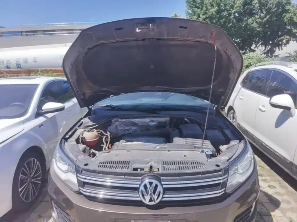 Фото 20 - Volkswagen Tiguan