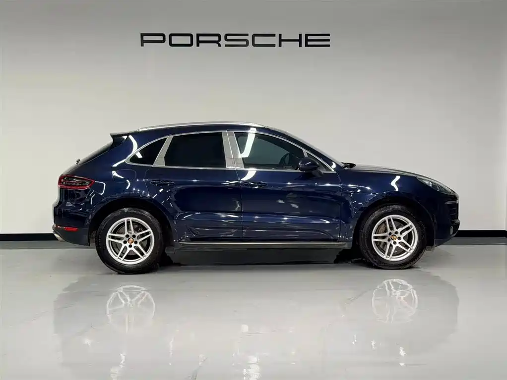 Porsche Macan 2018 Macan 2.0T фото 4
