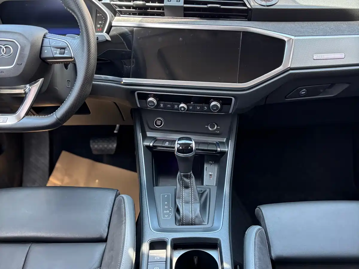 Audi Q3 Sportback 2020 40 TFSI Fashion фото 15