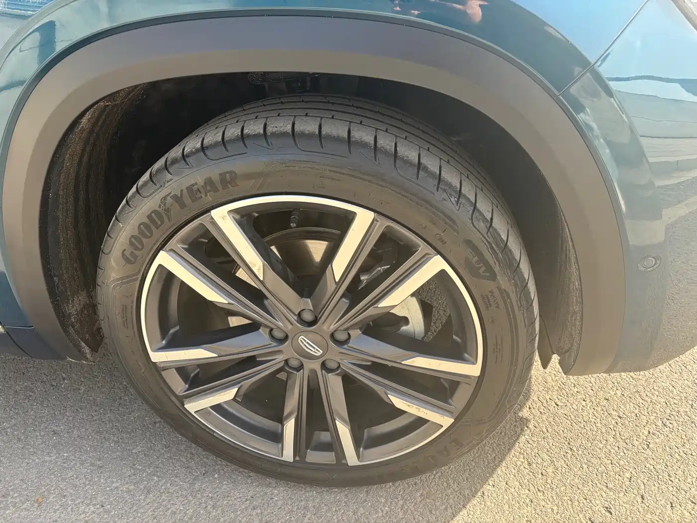 GEELY AUTOMOBILE XINGYUE L